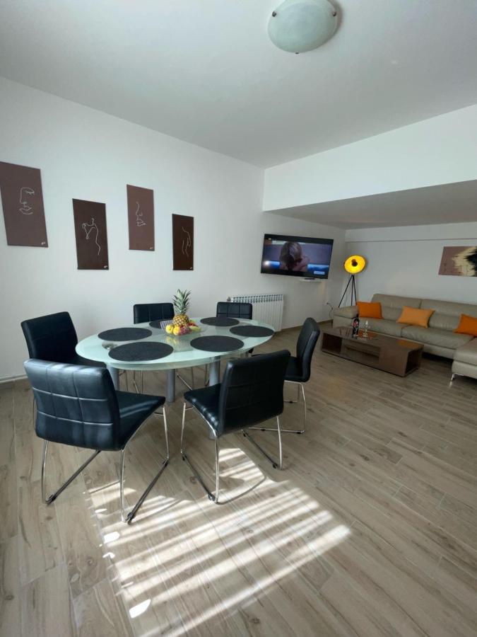 Apartman Varea ลิทซ์ยัน ภายนอก รูปภาพ
