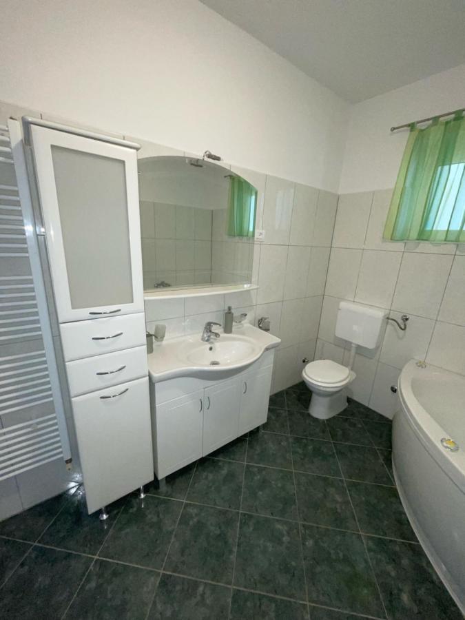 Apartman Varea ลิทซ์ยัน ภายนอก รูปภาพ