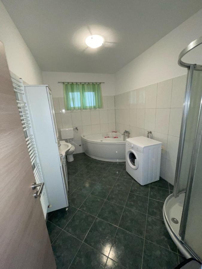 Apartman Varea ลิทซ์ยัน ภายนอก รูปภาพ
